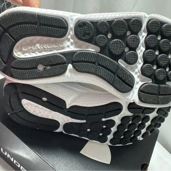 Under Armour White and Black Athletic Shoes - Picture 7 of 11